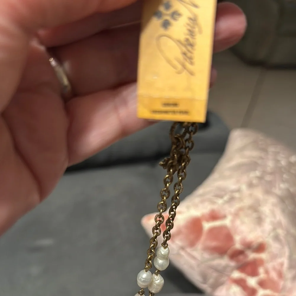 Patricia Nash Gold and Cream Pearl Necklace - Picture 6 of 11